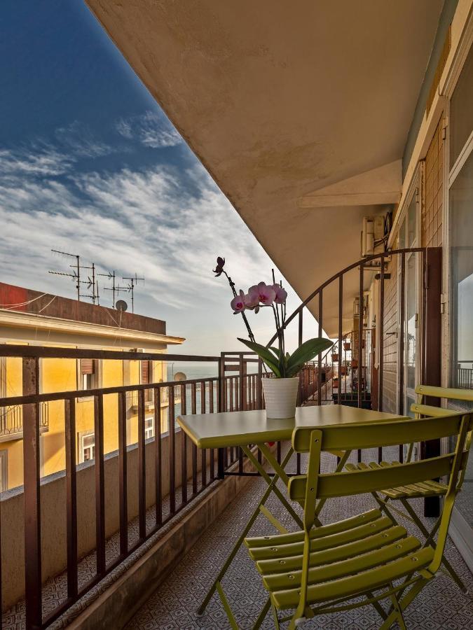 Attico 195 Bed & Breakfast Salerno Exterior photo